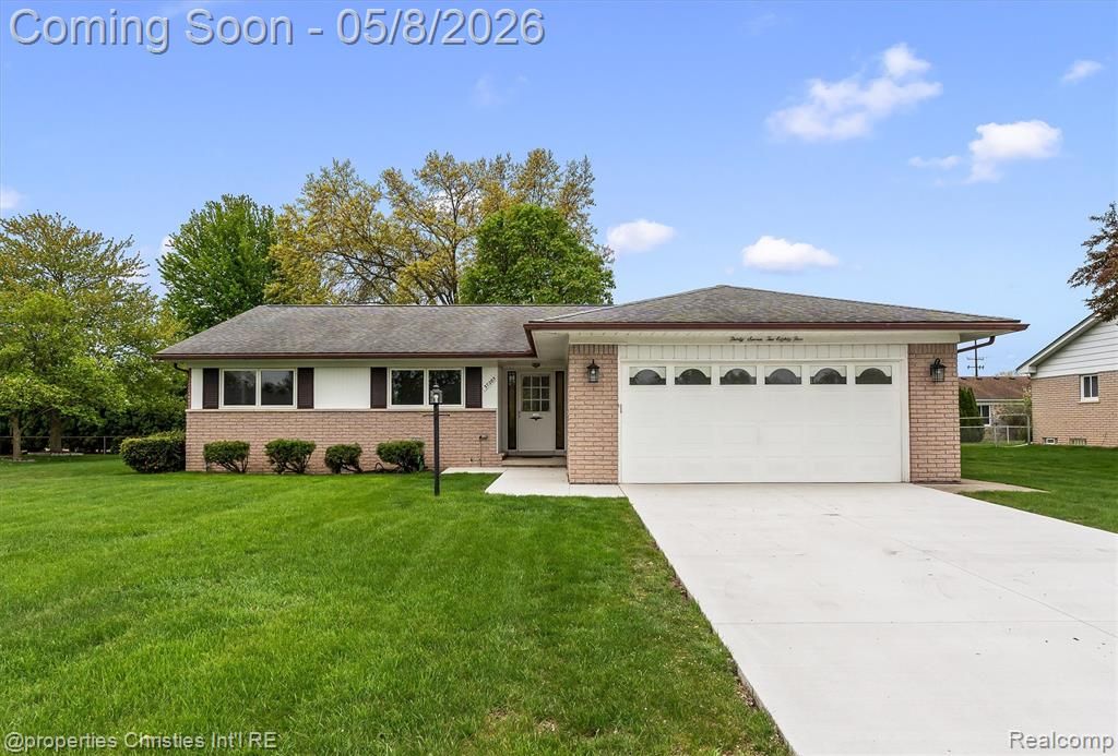 37285 Vargo Street, Livonia, MI 48152