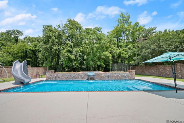 40160 River Winds Ct, Gonzales, LA 70737