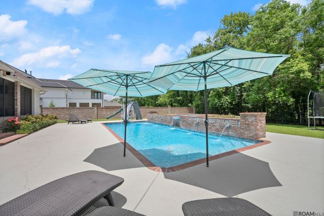 40160 River Winds Ct, Gonzales, LA 70737