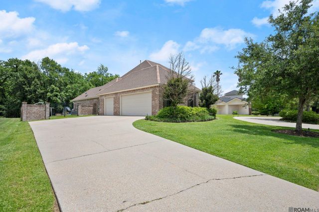 40160 River Winds Ct, Gonzales, LA 70737