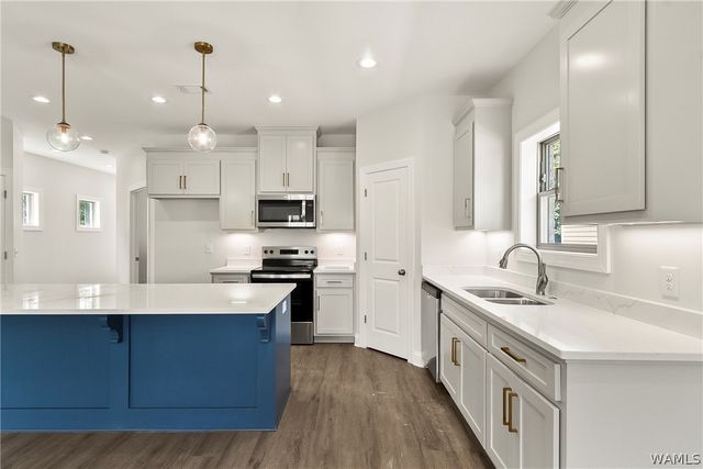 2414 6th Street E, Tuscaloosa, AL 35404