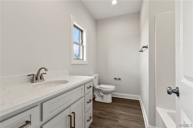 2414 6th Street E, Tuscaloosa, AL 35404