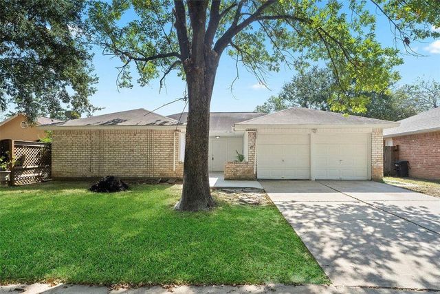 5726 Yorkgate Drive, Spring, TX 77373
