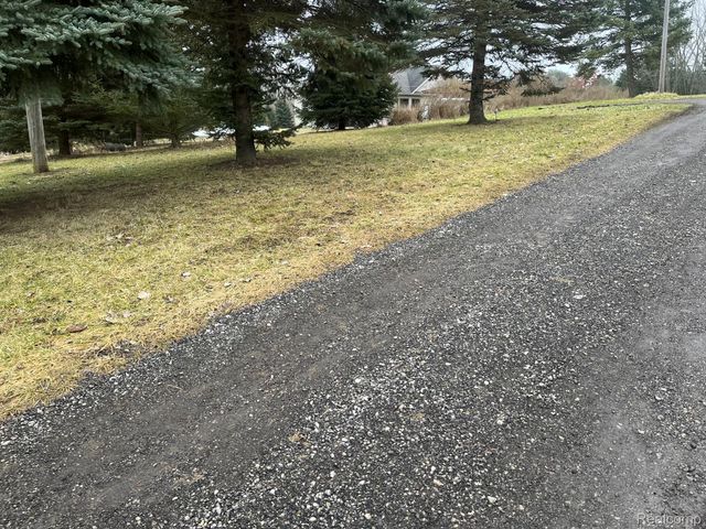 4171 Stewart Road, Hadley Township, MI 48455