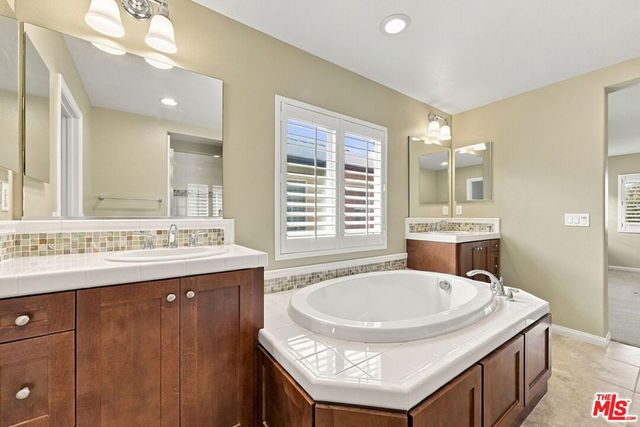 175 Seabluff Drive, Port Hueneme, CA 93041