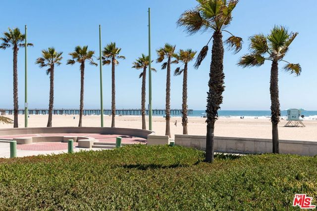 175 Seabluff Drive, Port Hueneme, CA 93041