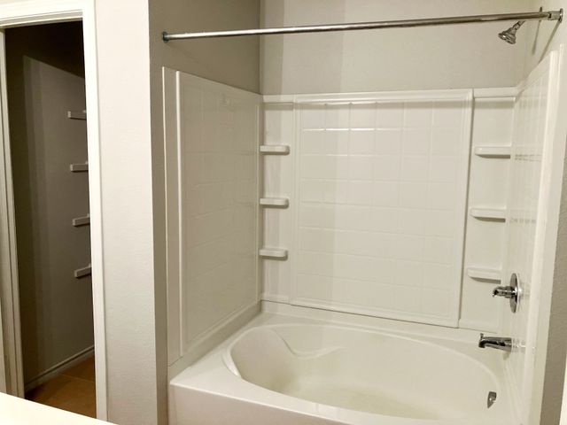 2820 Stonewall Lane, Fort Worth, TX 76123