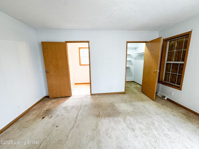 15008 Galston Blvd, Louisville, KY 40272