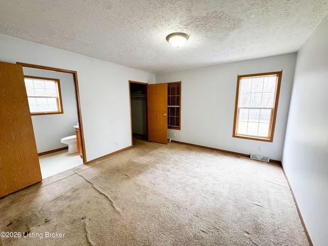 15008 Galston Blvd, Louisville, KY 40272