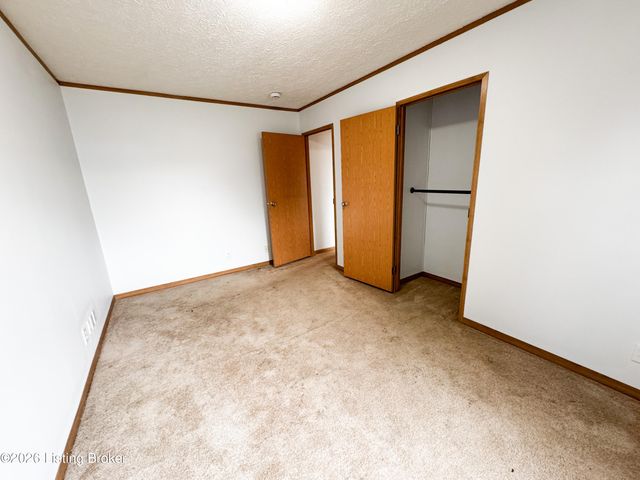 15008 Galston Blvd, Louisville, KY 40272