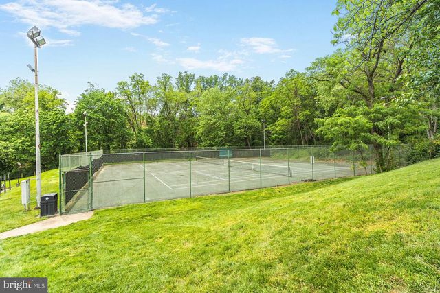 4600 S Four Mile Run Dr Apt 1014, Arlington, VA 22204