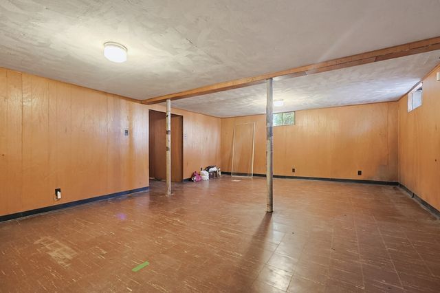 10 Meyer St, Boston, MA 02131