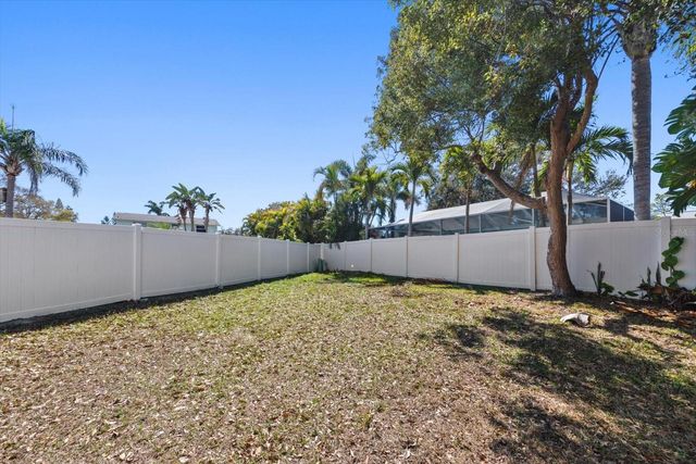 12468 EMPIRE DRIVE, Seminole, FL 33772