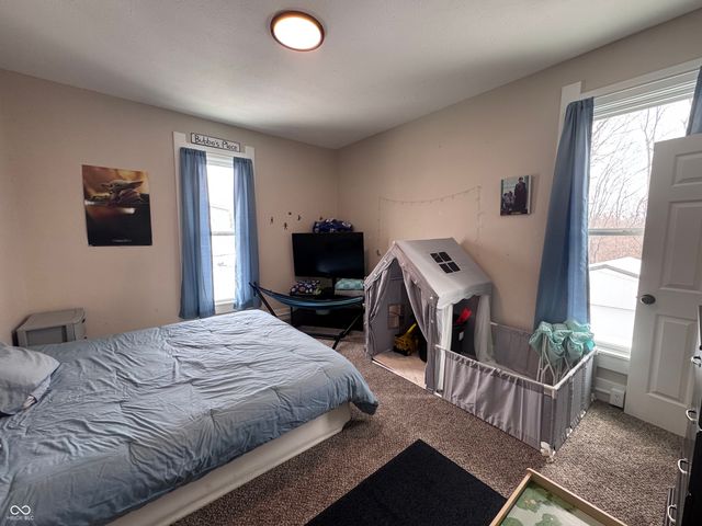 810 S Green Street, Crawfordsville, IN 47933