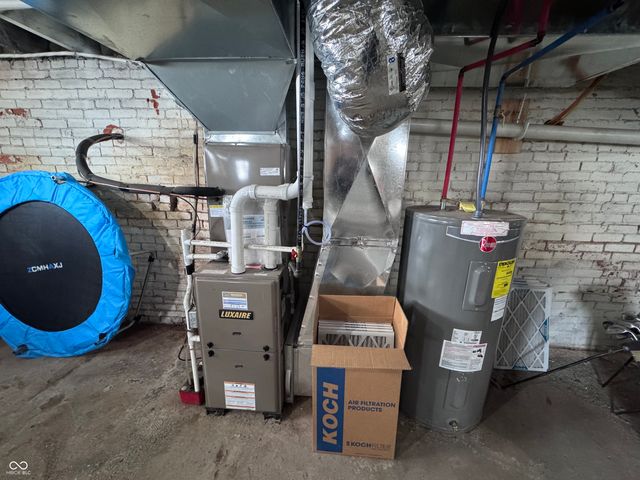 810 S Green Street, Crawfordsville, IN 47933