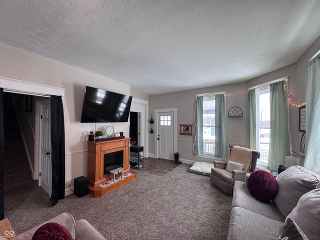 810 S Green Street, Crawfordsville, IN 47933