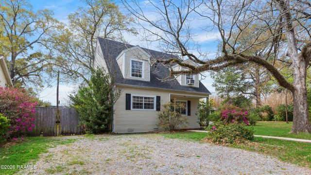 211 Saint Louis Street, Lafayette, LA 70506