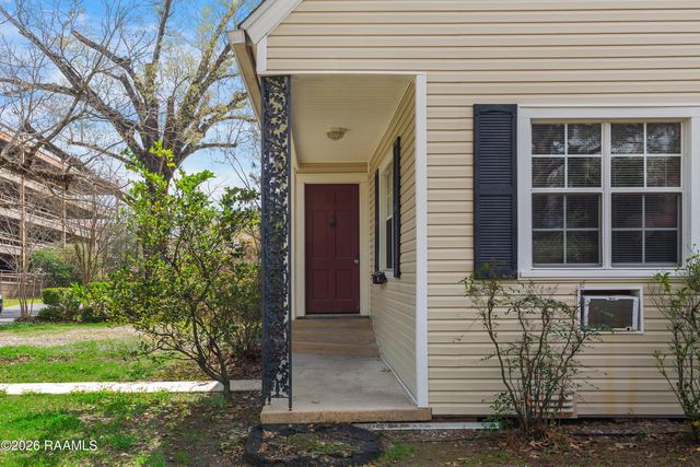 211 Saint Louis Street, Lafayette, LA 70506