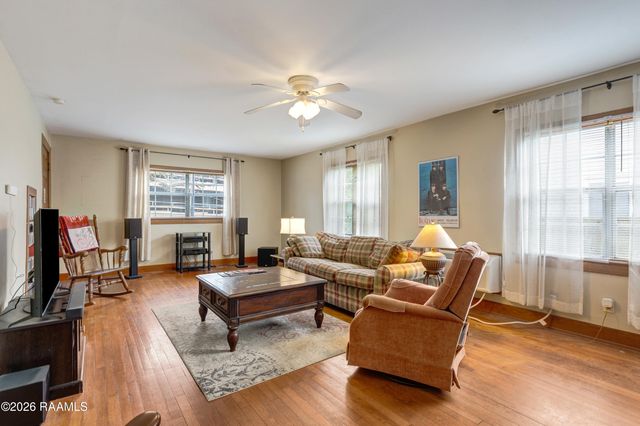 211 Saint Louis Street, Lafayette, LA 70506