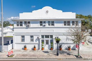218 N PINELLAS AVENUE, Tarpon Springs, FL 34689
