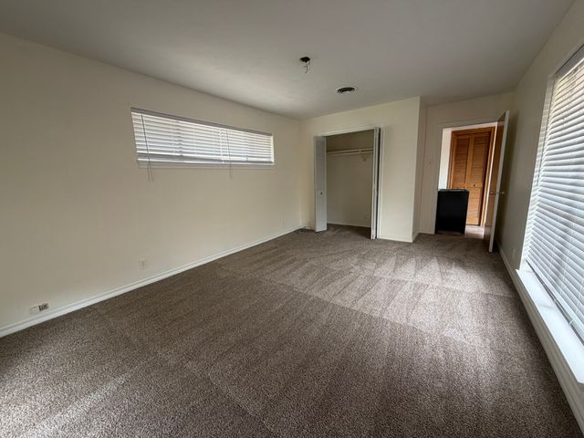 1817 W Belden Street, Sherman, TX 75092