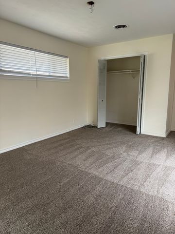 1817 W Belden Street, Sherman, TX 75092