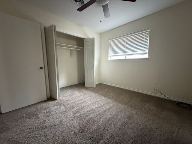 1817 W Belden Street, Sherman, TX 75092