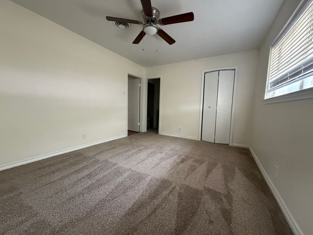 1817 W Belden Street, Sherman, TX 75092