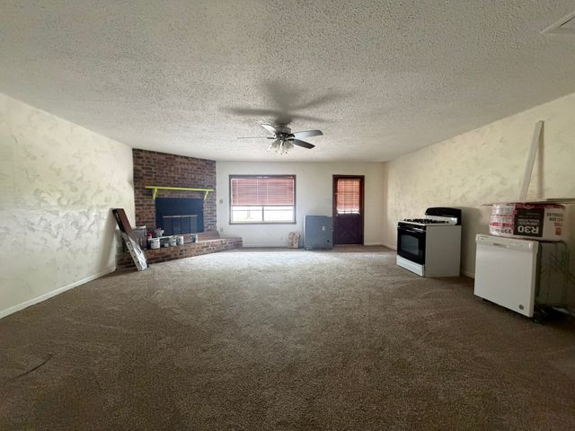 1817 W Belden Street, Sherman, TX 75092