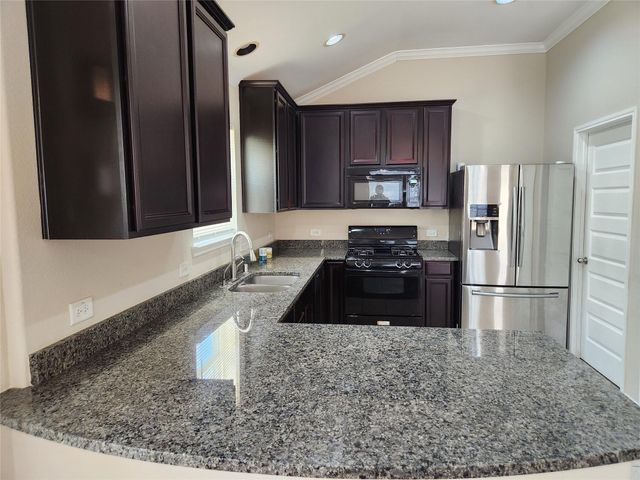 2411 Village Stone Court, Katy, TX 77493
