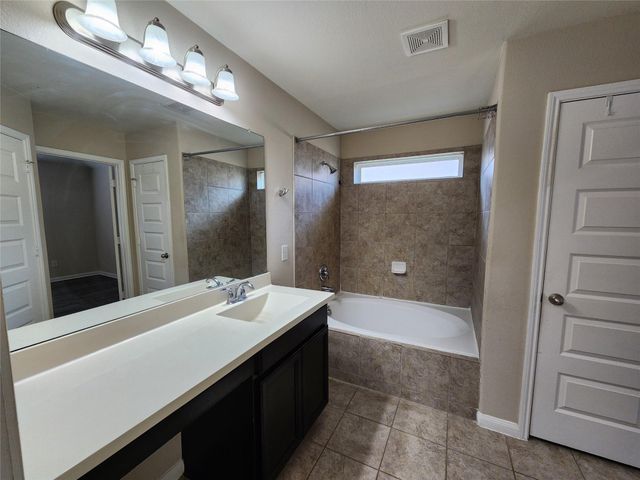2411 Village Stone Court, Katy, TX 77493