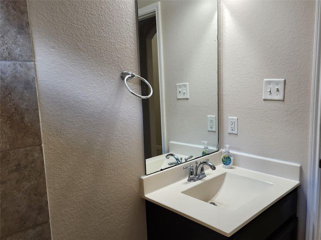 2411 Village Stone Court, Katy, TX 77493