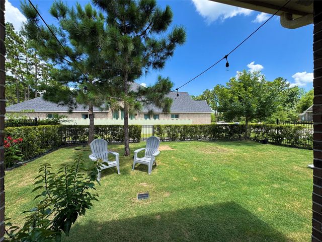 16451 Rosary Pea Place, Conroe, TX 77385