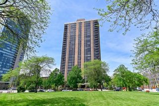 929 N Astor STREET #403, Milwaukee, WI 53202