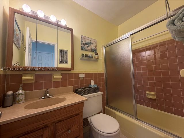 851 Atlantic Shores Blvd 234, Hallandale Beach, FL 33009