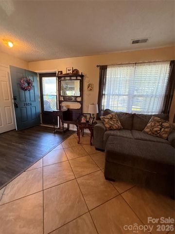 2026 Edenderry Drive, Statesville, NC 28625
