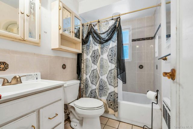 112 Foster Boulevard, Babylon, NY 11702