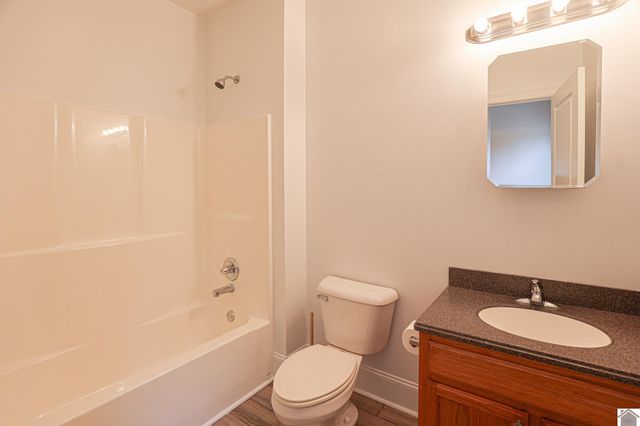 622 Fountain Ave, Paducah, KY 42001