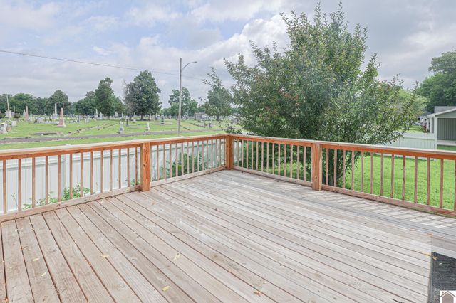 622 Fountain Ave, Paducah, KY 42001
