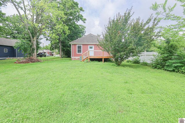622 Fountain Ave, Paducah, KY 42001