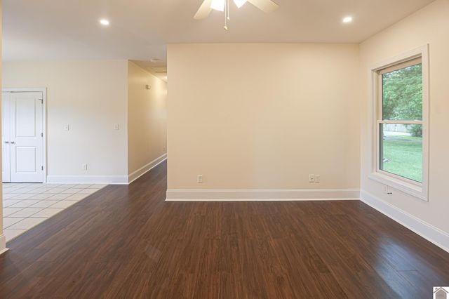622 Fountain Ave, Paducah, KY 42001