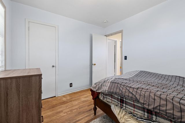 828 Northdale Boulevard NW, Coon Rapids, MN 55448