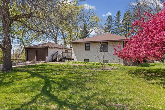 828 Northdale Boulevard NW, Coon Rapids, MN 55448