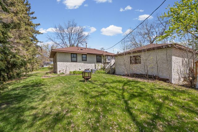 828 Northdale Boulevard NW, Coon Rapids, MN 55448