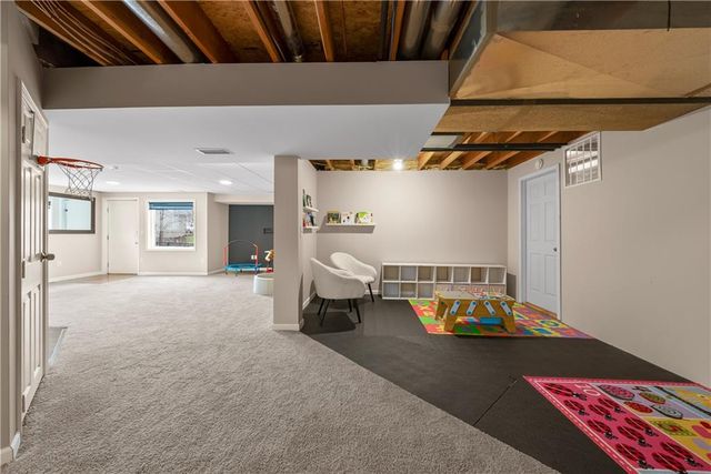 14602 HEMLOCK Street, Overland Park, KS 66223