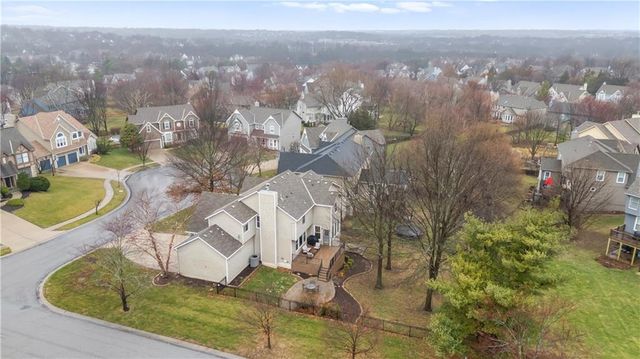 14602 HEMLOCK Street, Overland Park, KS 66223