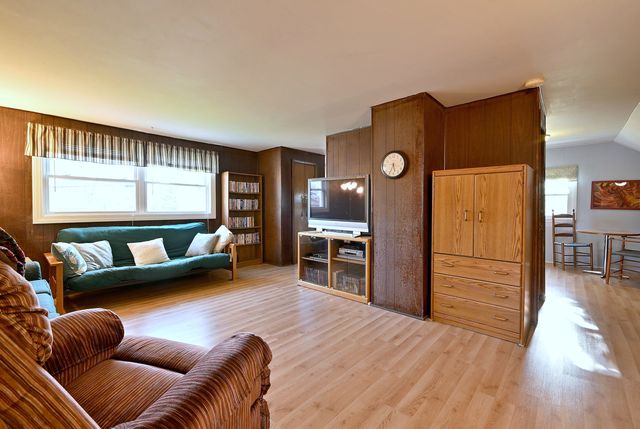 2221 119th Place, Blue Island, IL 60406