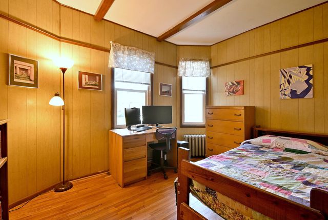 2221 119th Place, Blue Island, IL 60406