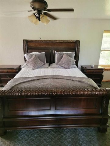 247 East Lake, Medicine Park, OK 73557