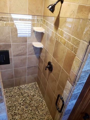 247 East Lake, Medicine Park, OK 73557